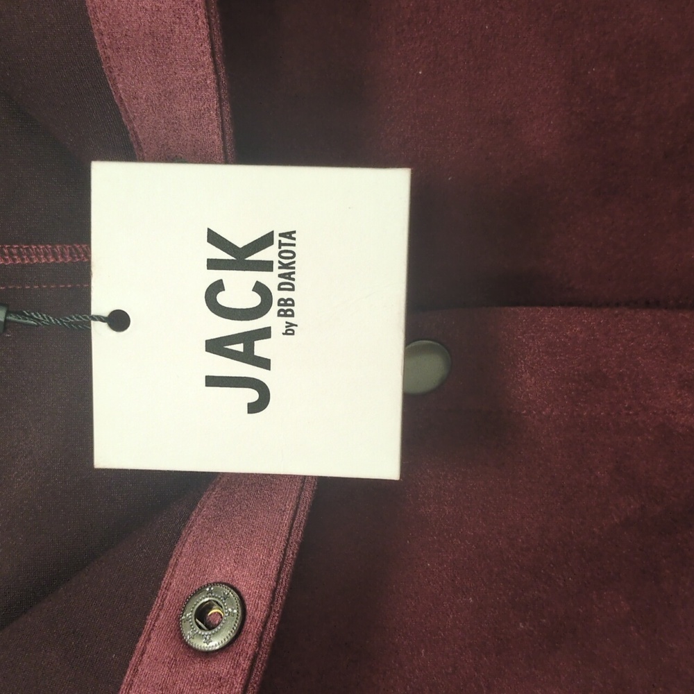 Get the Ultimate Fall Look with Jack BB Dakota's Cranberry Faux Suede Mini Skirt - Picture 8 of 11